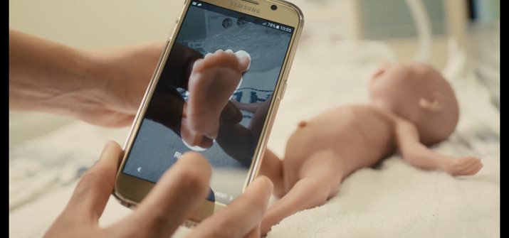 Estimating the gestational age of preterm infants using machine learning and computer vision