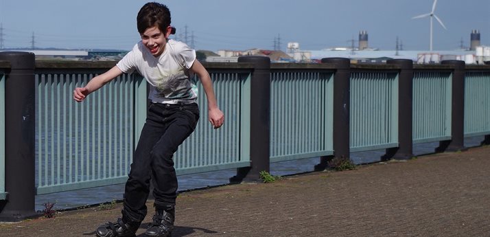 Exercising teenager -from www.pixabay.com